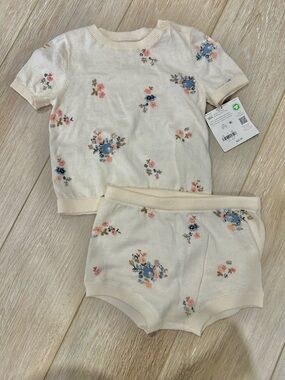 Little Planet Floral Knit Short Set - Cream with Blue & Pink Flowers